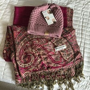 Ponytail Beanie and Pashmina shawl